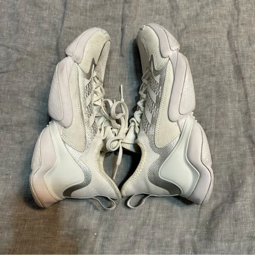Adidas Impact FLX White Silver Metallic Turf Training Sneakers Shoes Size 7.5